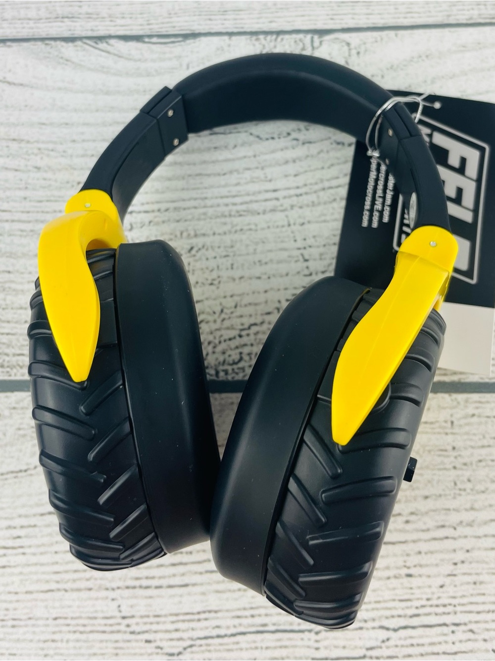 Monster Jam Noise Canceling Light Up Tire Earmuff Headphones - NEW - Picture 4 of 7